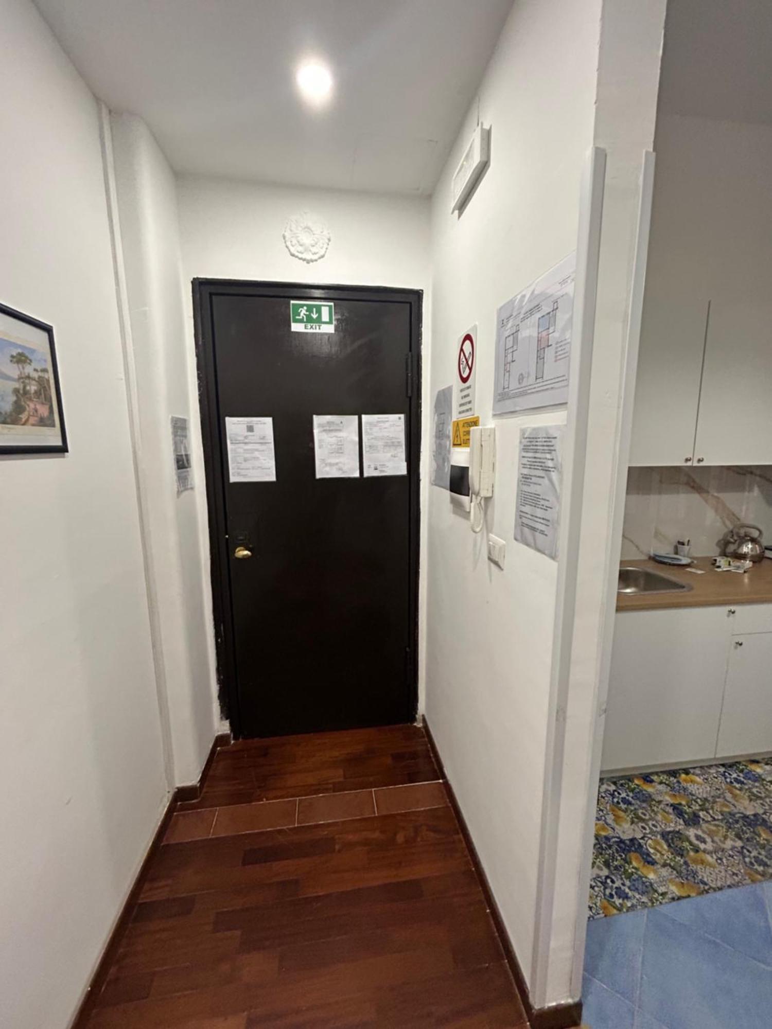 Exe Napoli Stadium Apartment מראה חיצוני תמונה
